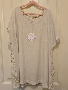 Umgee Cream Crochet Fringe Side Tunic